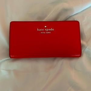 Kate Spade Wallet: Candy Apple Red staci slim bifold